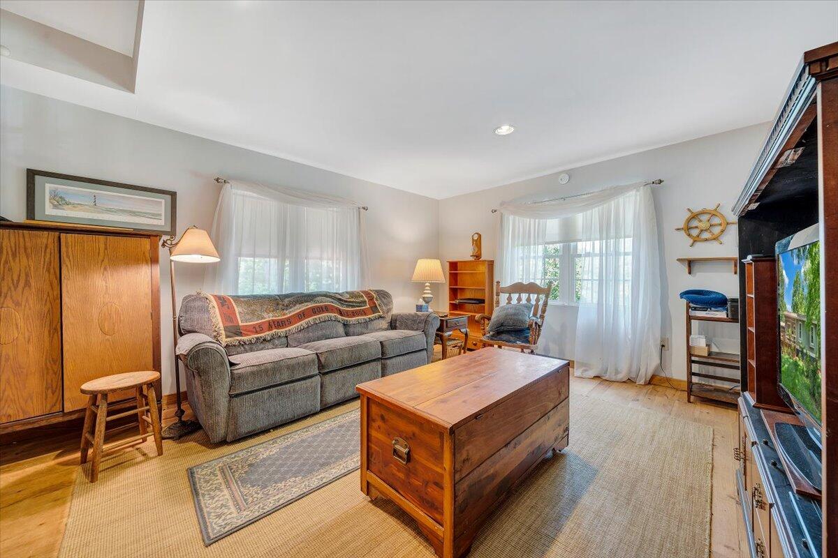 101 Gap Bridge Road Moneta, VA 24121 - Photo 13 of 52 28-MIB01662