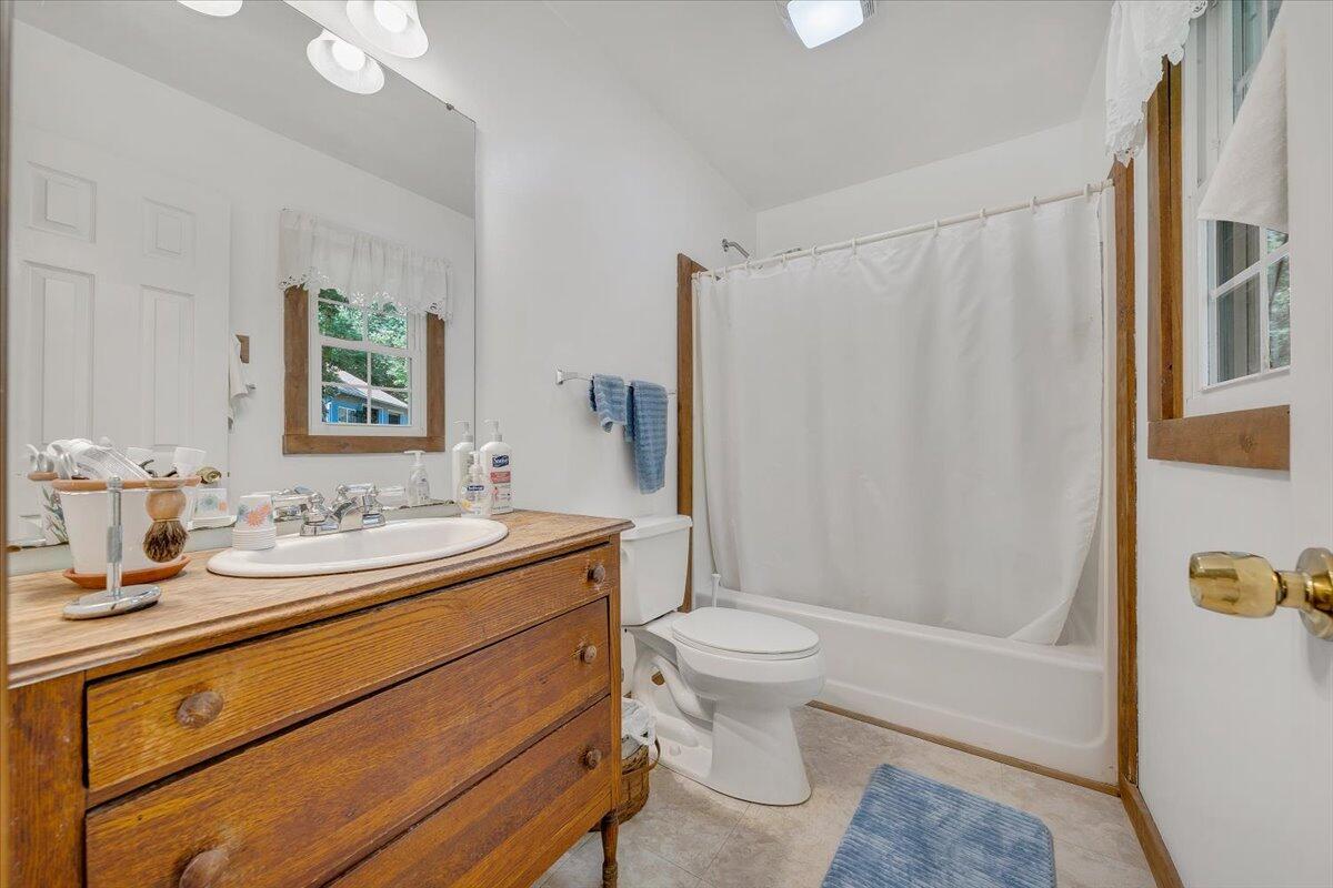101 Gap Bridge Road Moneta, VA 24121 - Photo 23 of 52 47-MIB01653
