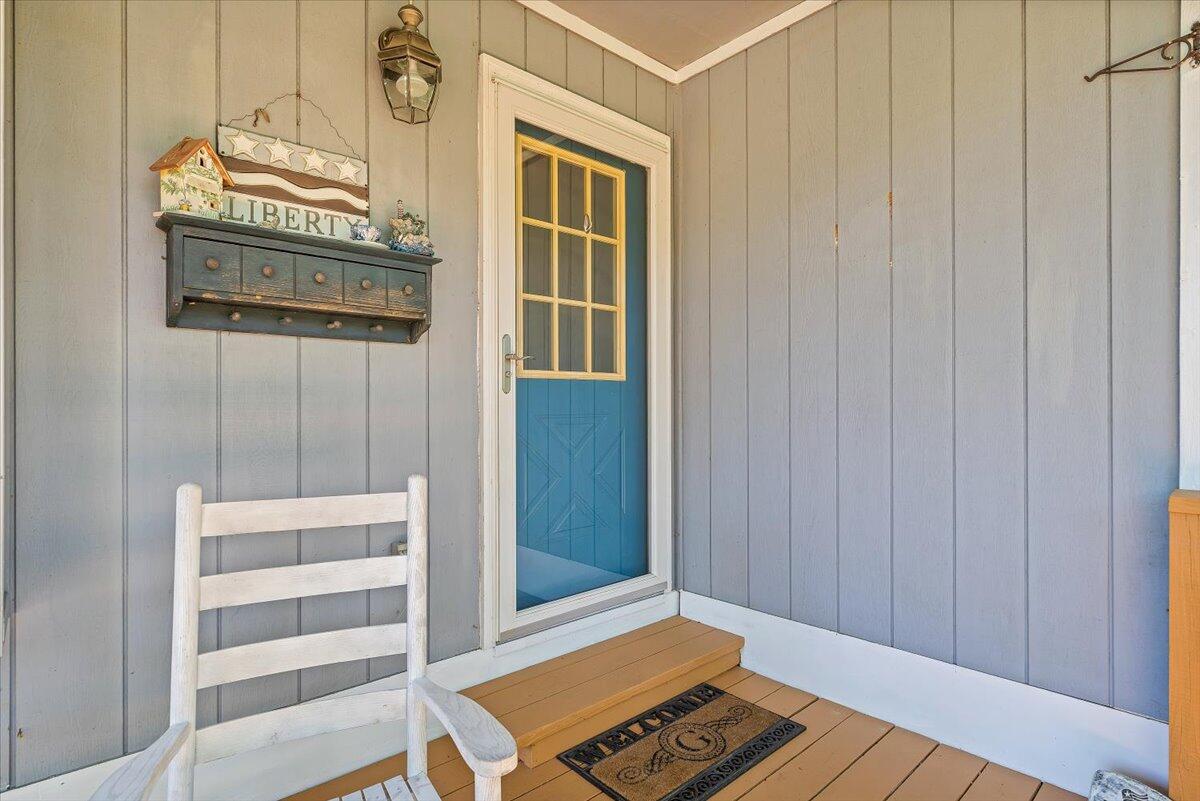 101 Gap Bridge Road Moneta, VA 24121 - Photo 4 of 52 18-MIB01773