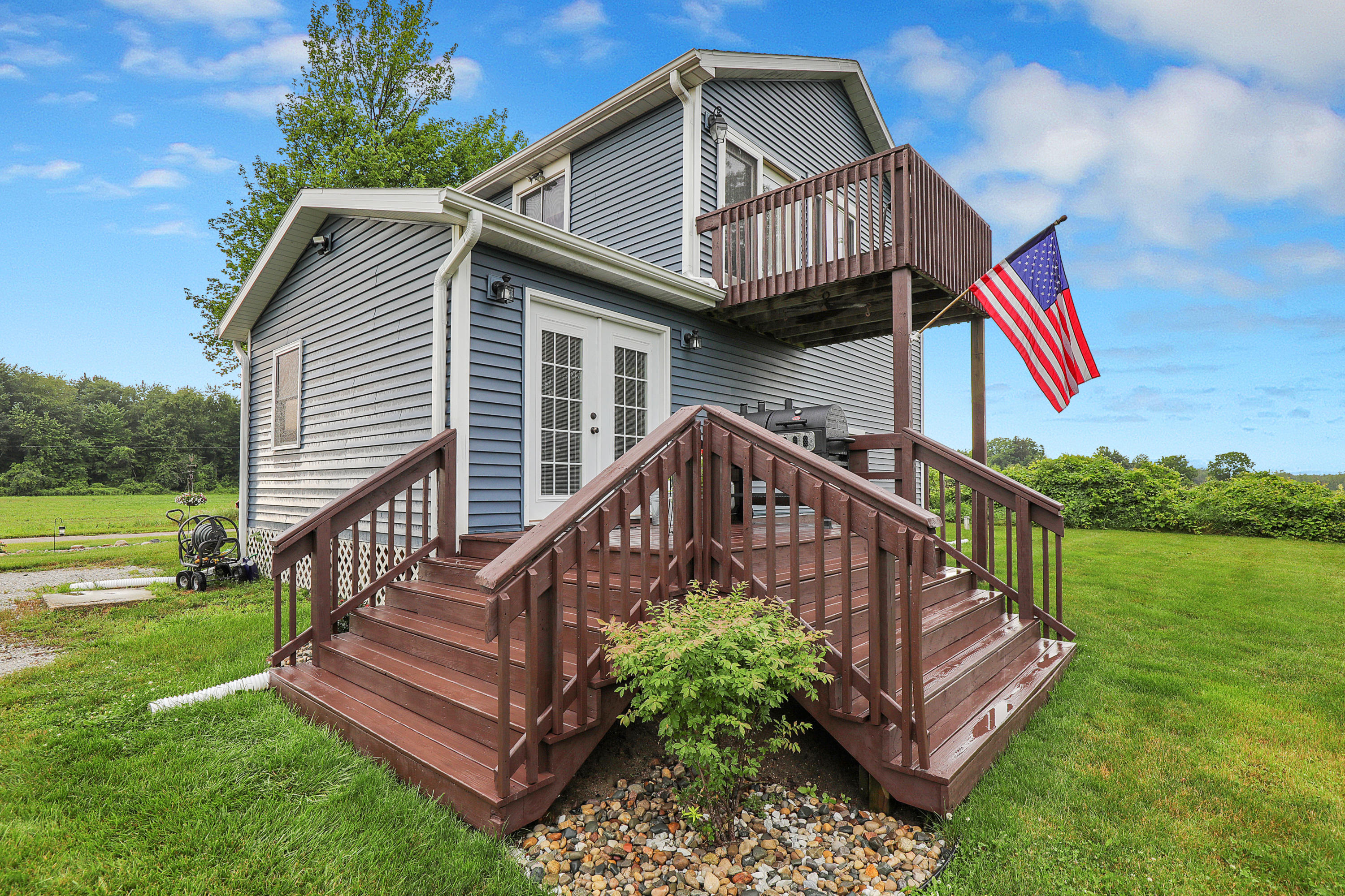 3555 Pease Road South Bellevue, MI 49021 - Photo 2 of 26 9I3A1687