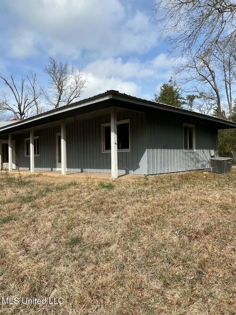 417 Boulevard Street Lexington, MS 39095 - Photo 10 of 42 IMG_6814