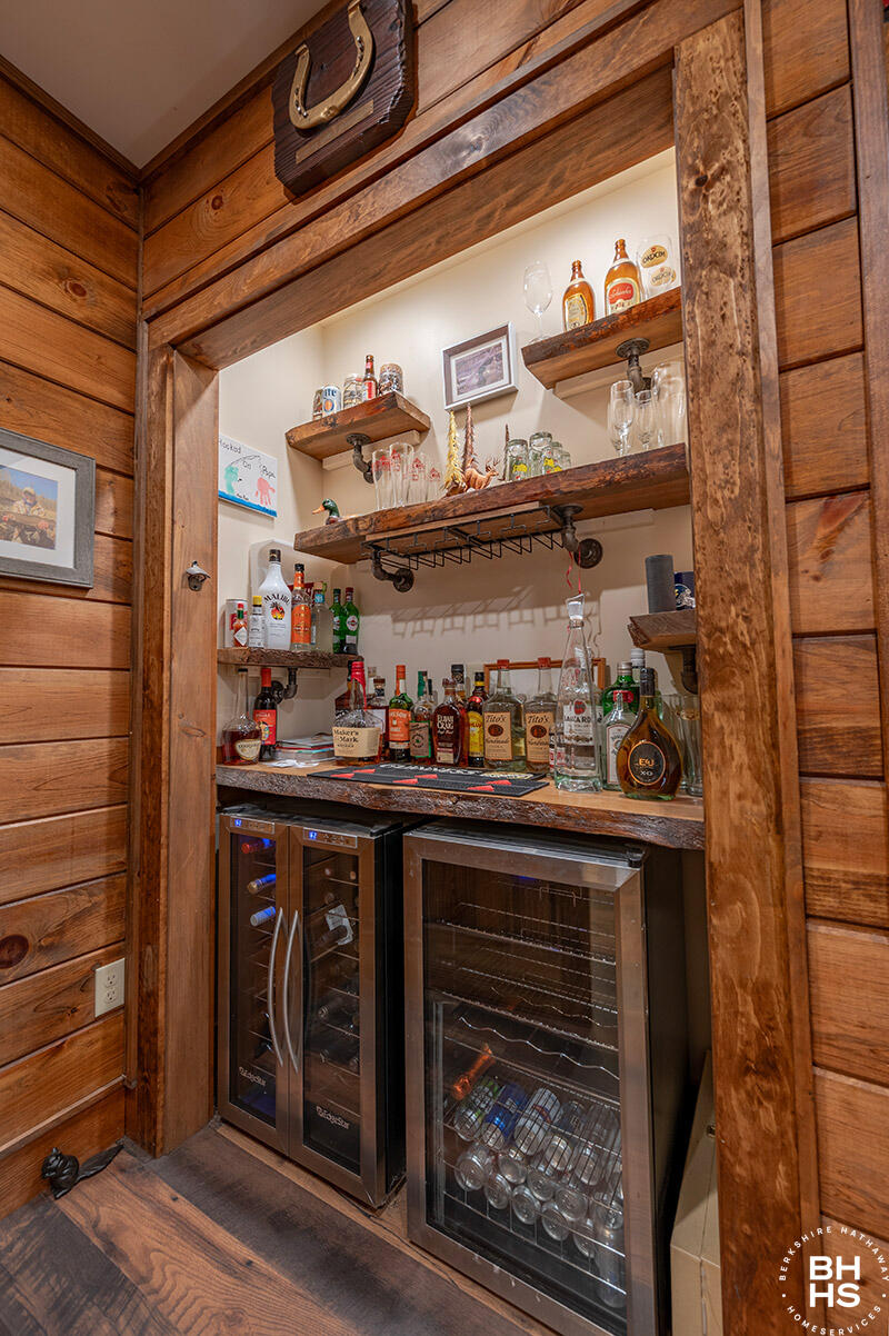 773 Bartlett Carry Road Tupper Lake, NY 12986 - Photo 41 of 62 CampSummerBreezeOnUpperSaranac_Bar