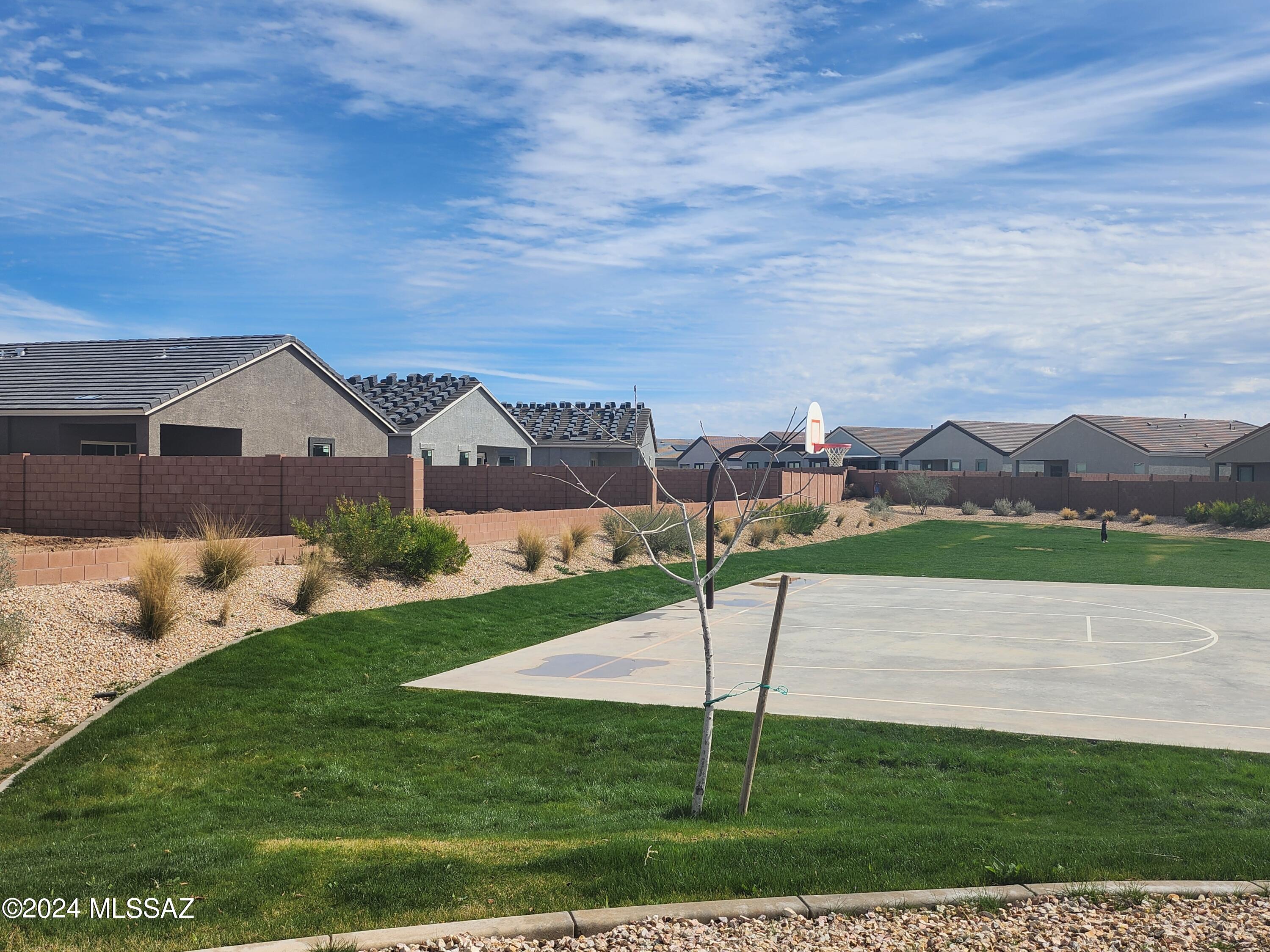 12569 West Barnett Road Marana, AZ 85653 - Photo 26 of 41