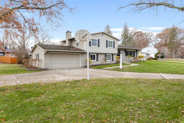 $385,000 | 1635 Springbrook Drive, Elkhart, IN 46514