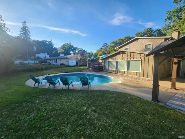 $385,000 | 1635 Springbrook Drive, Elkhart, IN 46514