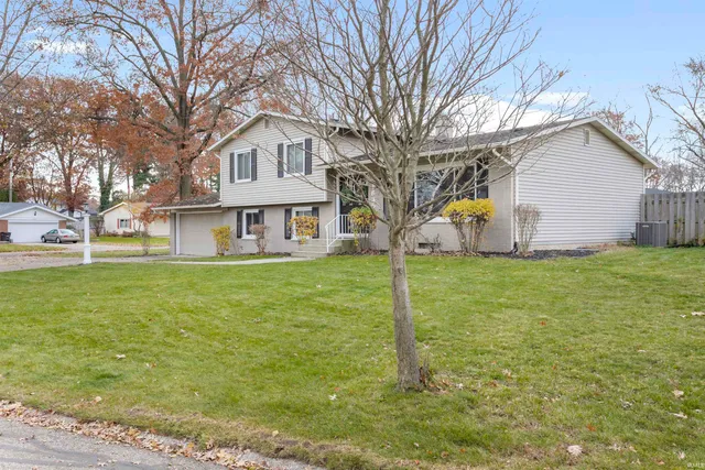 $385,000 | 1635 Springbrook Drive, Elkhart, IN 46514