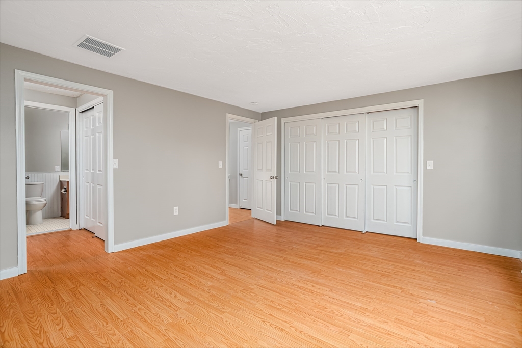 516 Ridgefield Circle, Unit C Clinton, MA 01510 - Photo 21 of 36 a view of an empty room