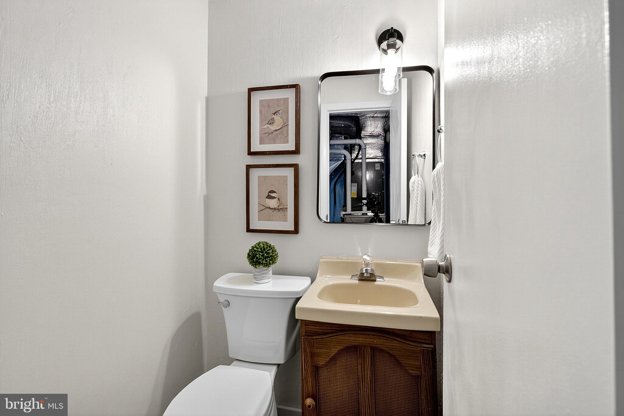321 Ashbourne Road Claymont, DE 19703 - Photo 19 of 24 Lower level half bath
