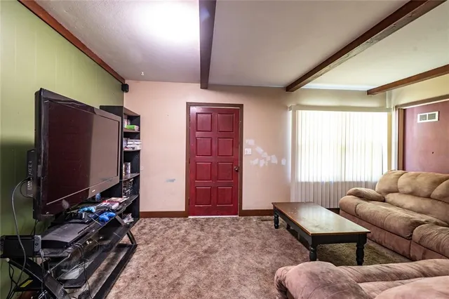 $78,600 | 2409 West 1st Street, Coffeyville, KS 67337