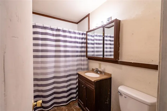 $78,600 | 2409 West 1st Street, Coffeyville, KS 67337