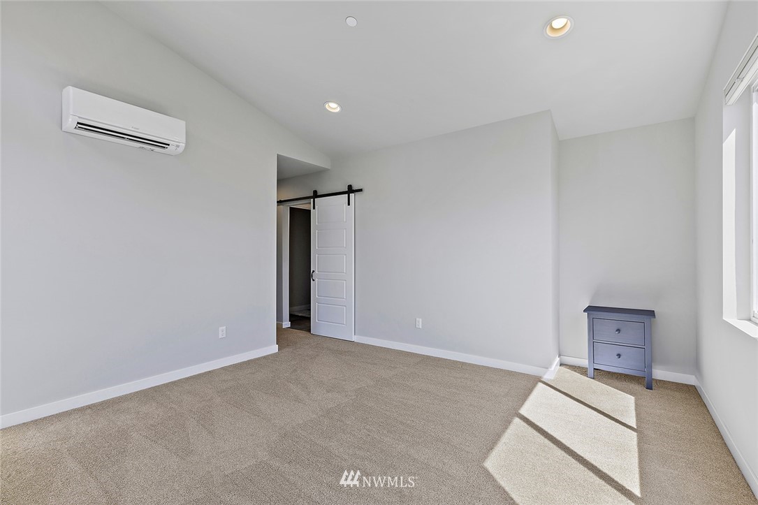 612 237th Street Southeast, Unit G Bothell, WA 98021 - Photo 22 of 34