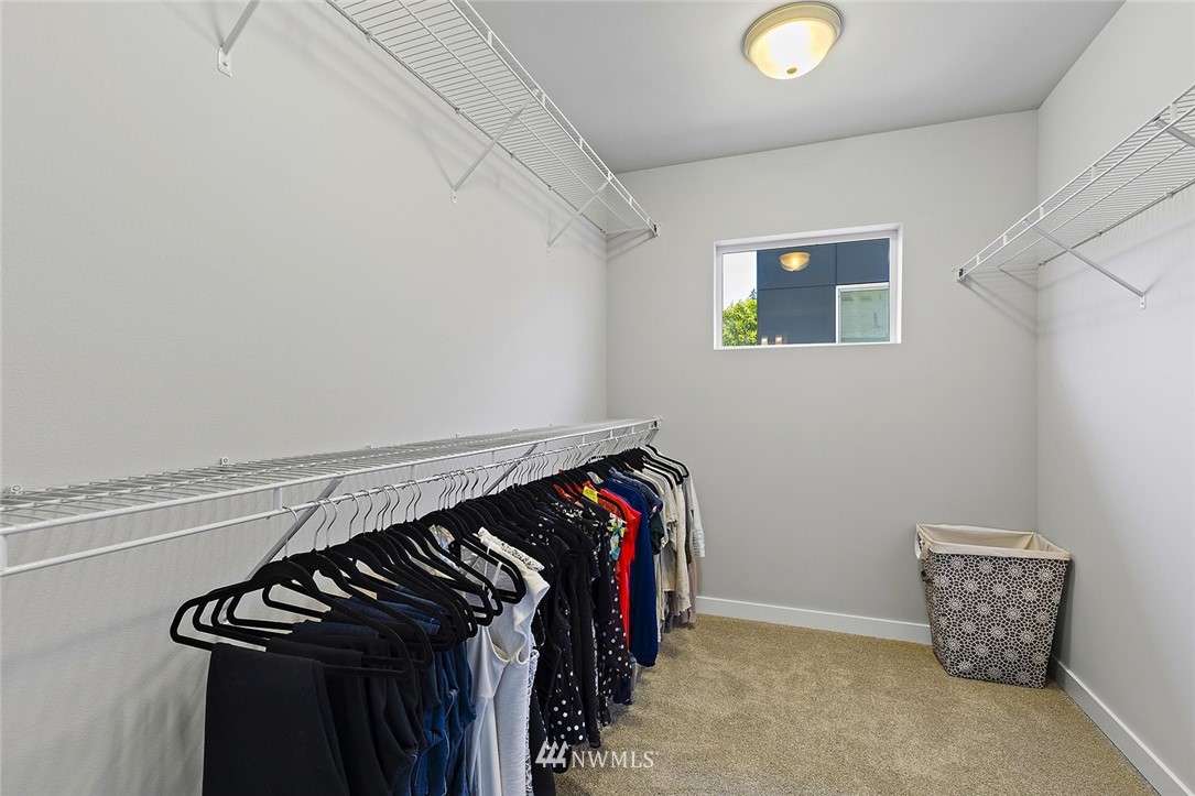 612 237th Street Southeast, Unit G Bothell, WA 98021 - Photo 24 of 34