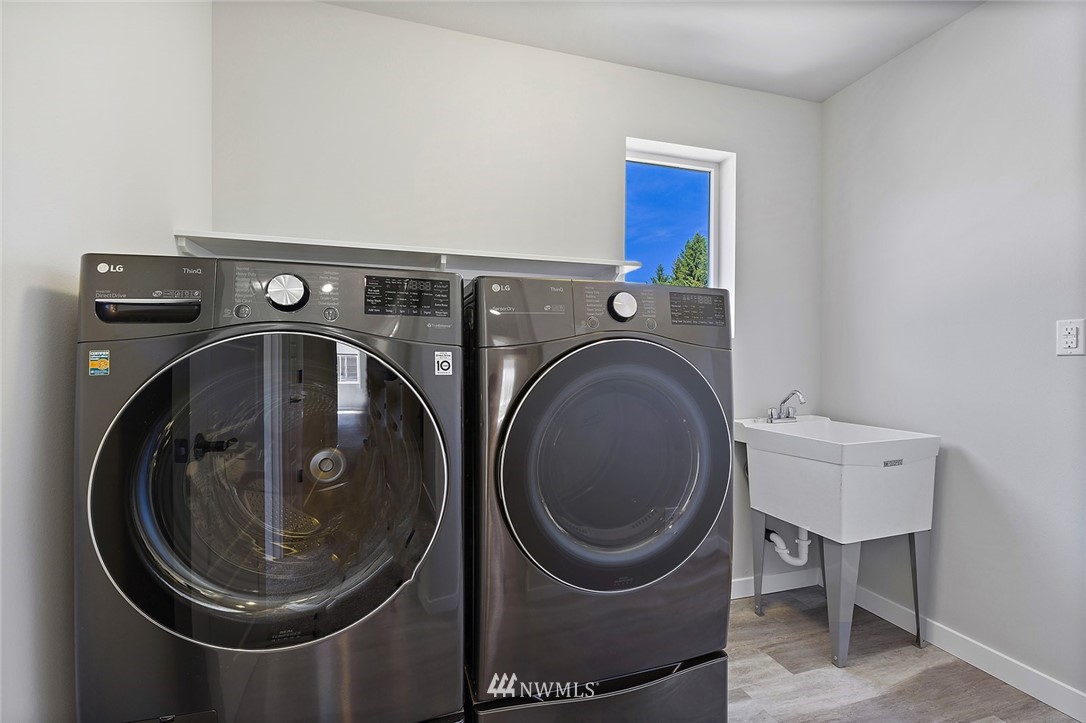 612 237th Street Southeast, Unit G Bothell, WA 98021 - Photo 30 of 34
