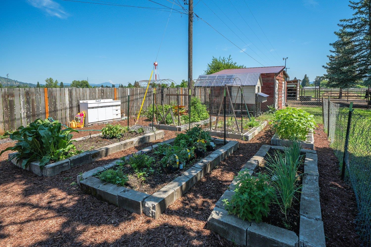 3920 North Arden Road Otis Orchards, WA 99027 - Photo 33 of 40