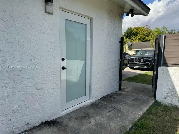 $1,495 | 12970 Southwest 187th Street, Unit EFFICIENCY, Miami, FL 33177