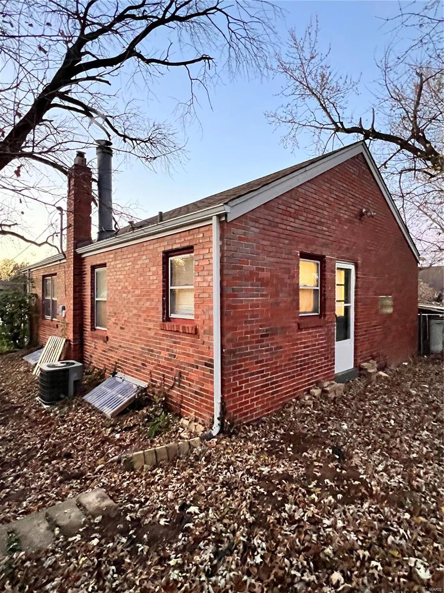 3532 Wismer Road St. Ann, MO 63074 - Photo 6 of 8