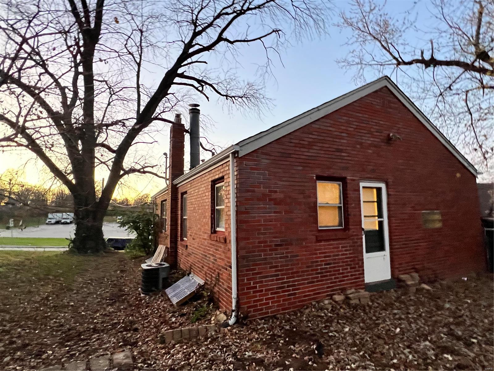 3532 Wismer Road St. Ann, MO 63074 - Photo 7 of 8