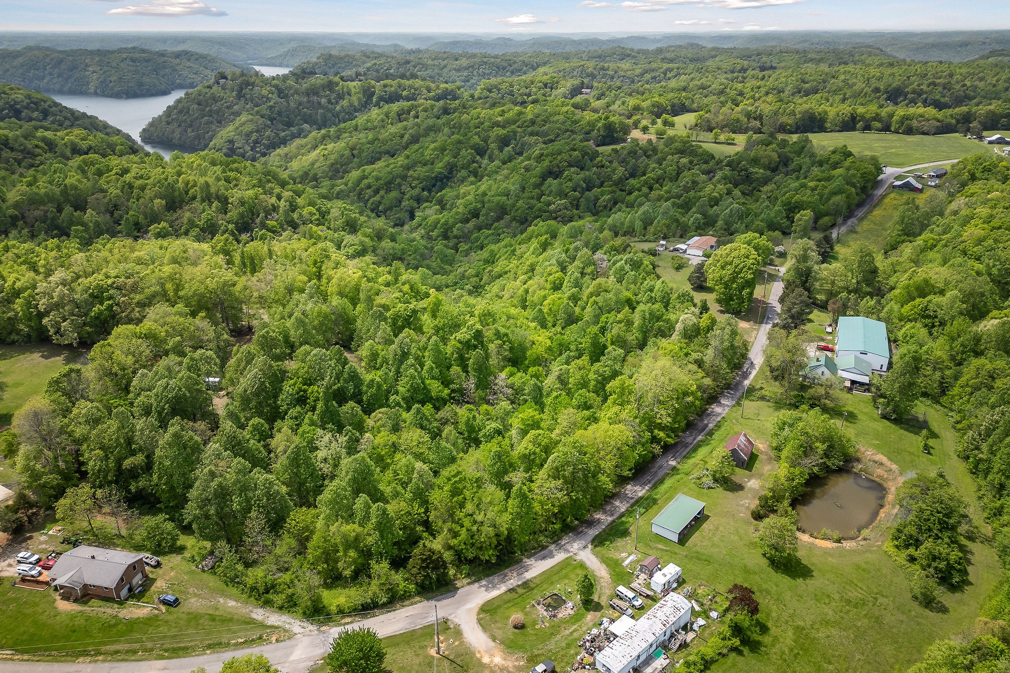 10075 Goff Ridge Road Baxter, TN 38544 - Photo 26 of 37 Gallery Image 26