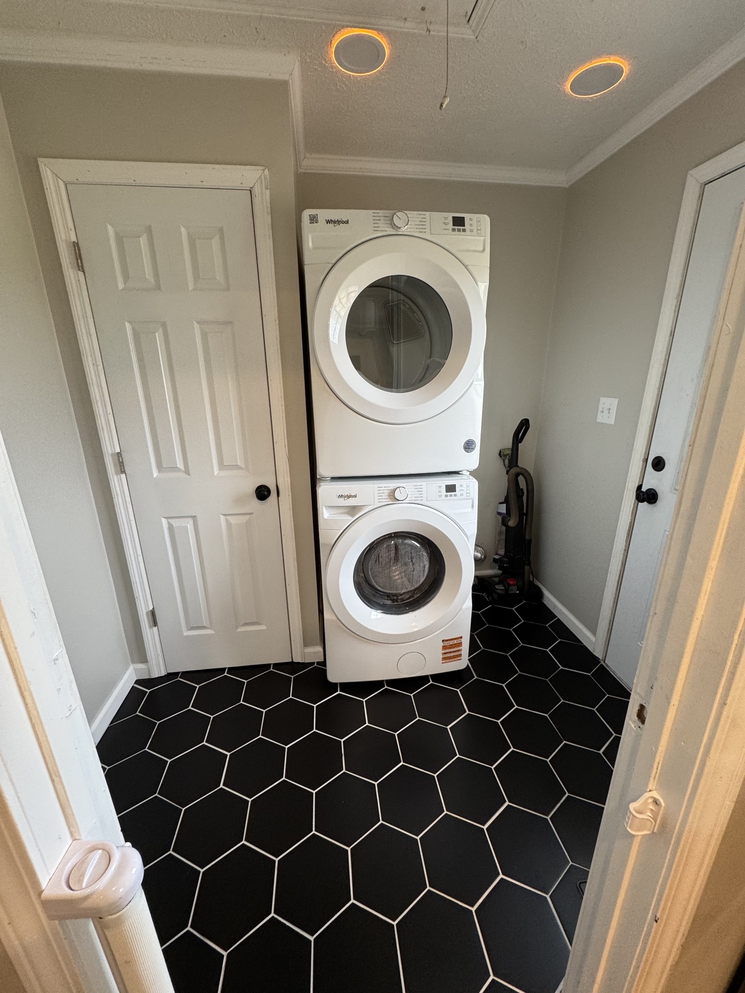 800 Pea Ridge-Sharon Grove Road Elkton, KY 42220 - Photo 13 of 43 a view of a storage & utility room