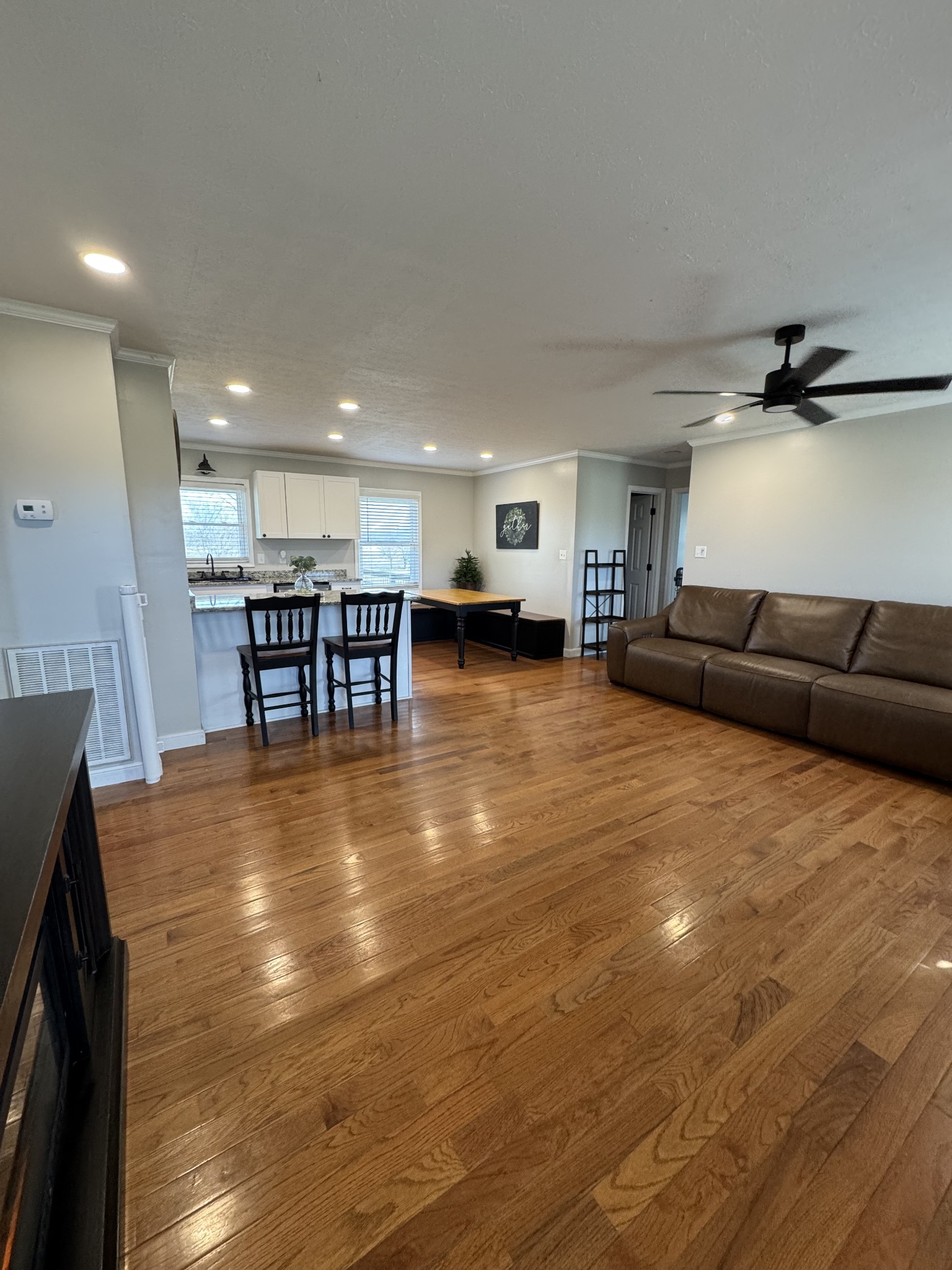 800 Pea Ridge-Sharon Grove Road Elkton, KY 42220 - Photo 16 of 43 a living room with furniture and a table