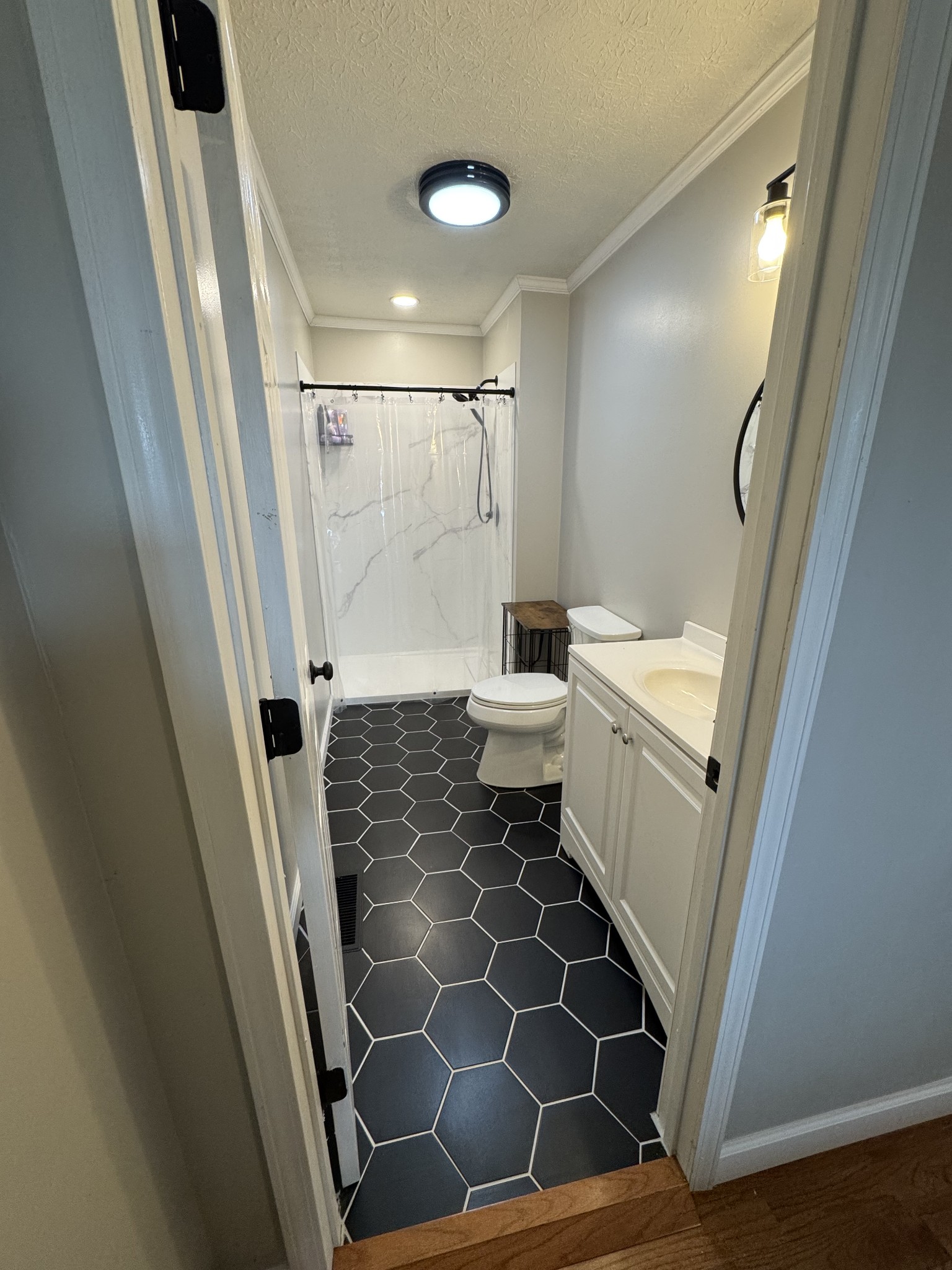 800 Pea Ridge-Sharon Grove Road Elkton, KY 42220 - Photo 28 of 43 a bathroom with a toilet and a shower