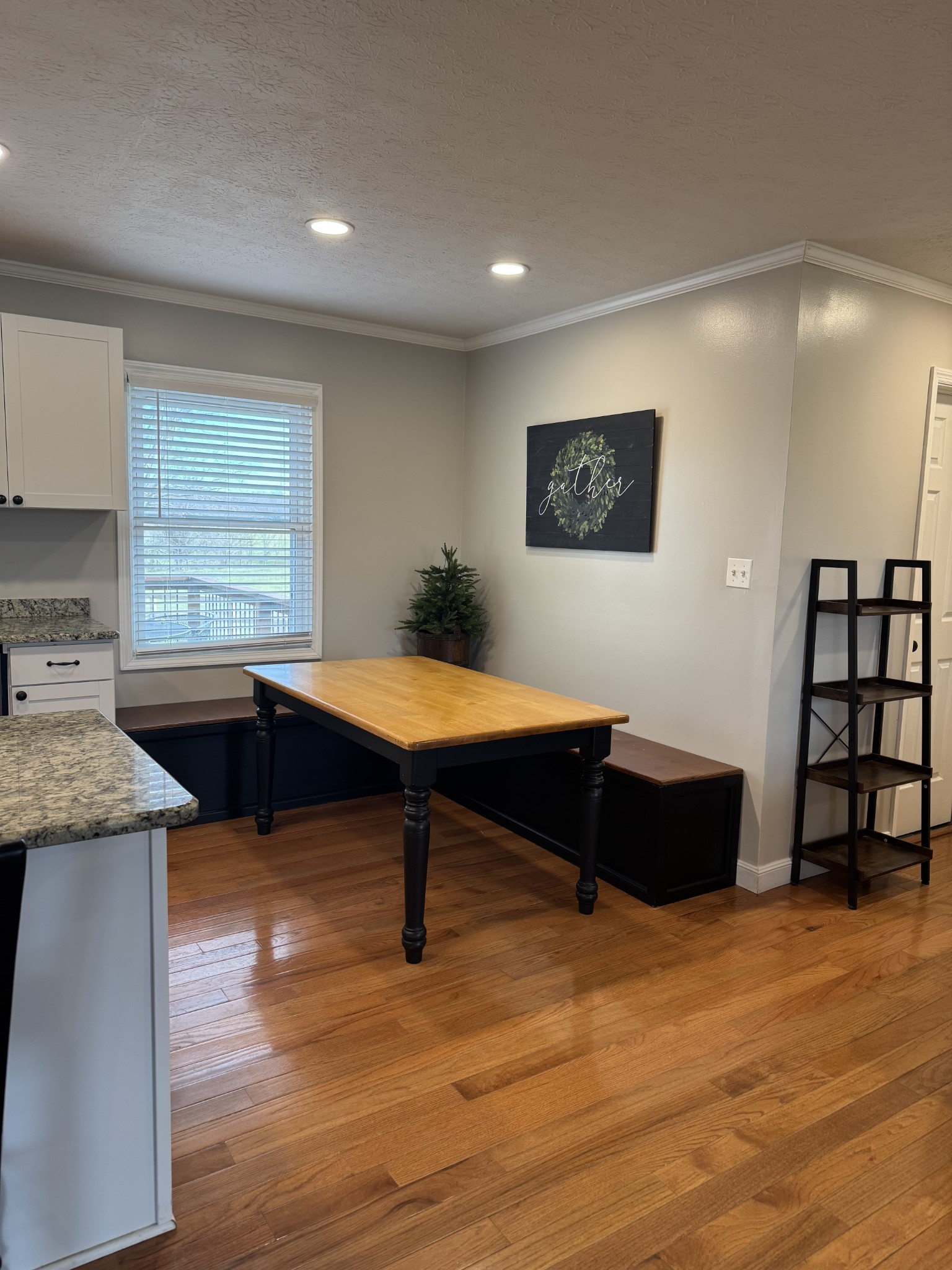 800 Pea Ridge-Sharon Grove Road Elkton, KY 42220 - Photo 5 of 43 a living room with furniture pool table and window