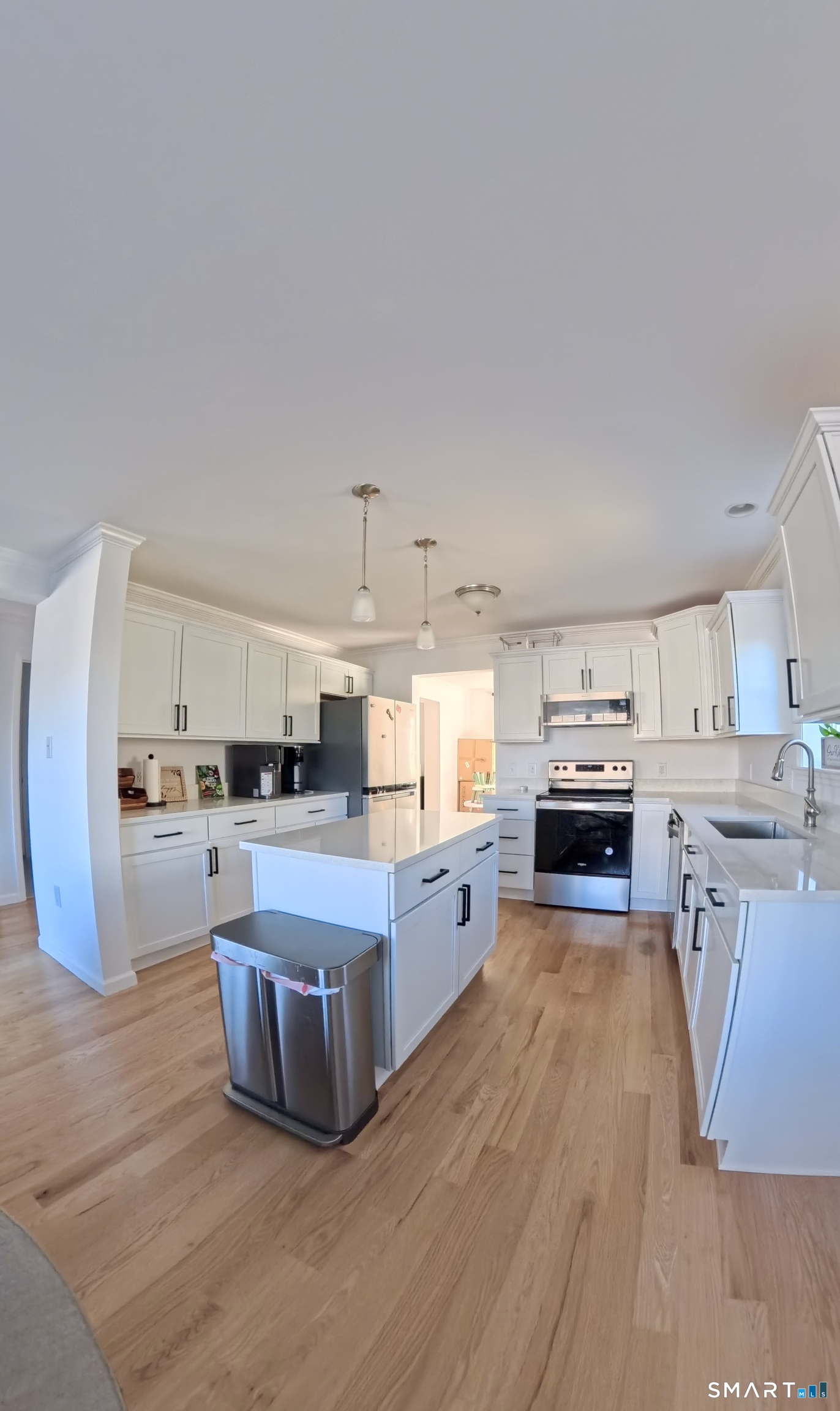 156 Dayton Road Bridgeport, CT 06606 - Photo 8 of 25 Gallery Image 8