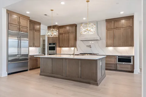 $2,999,990 | 8124 Boiling Spgs Place, Brentwood, TN 37027