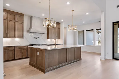 $2,999,990 | 8124 Boiling Spgs Place, Brentwood, TN 37027