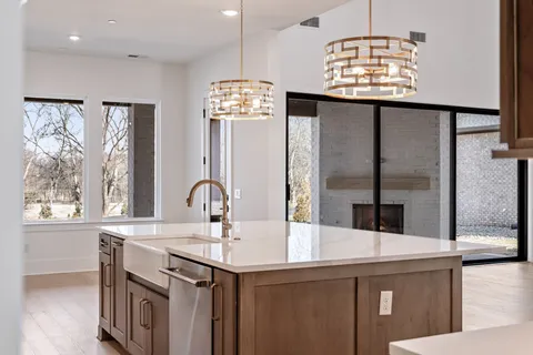 $2,999,990 | 8124 Boiling Spgs Place, Brentwood, TN 37027