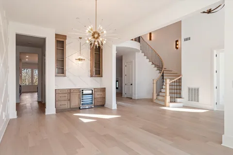 $2,999,990 | 8124 Boiling Spgs Place, Brentwood, TN 37027