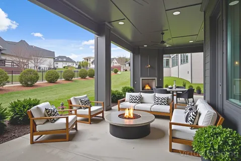 $2,999,990 | 8124 Boiling Spgs Place, Brentwood, TN 37027
