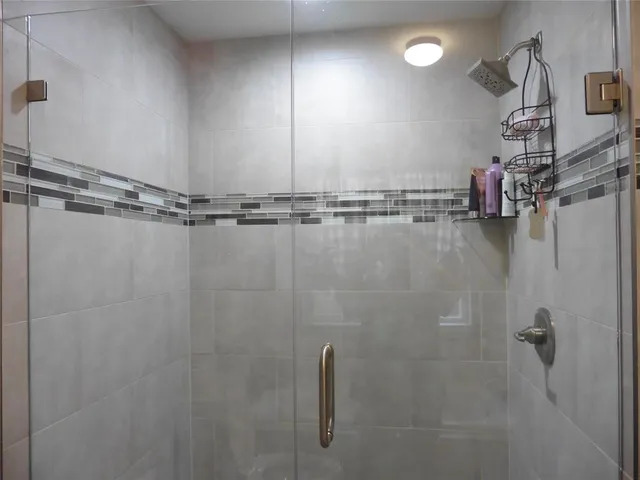 $2,850 | 4112 Hideaway Lane, Plano, TX 75093