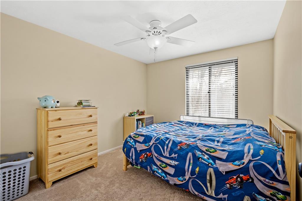 345 Ridge Point Circle Bridgeville, PA 15017 - Photo 14 of 25 Gallery Image 14
