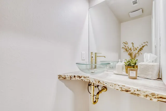 $810,000 | 13110 Broughton Way, Austin, TX 78727