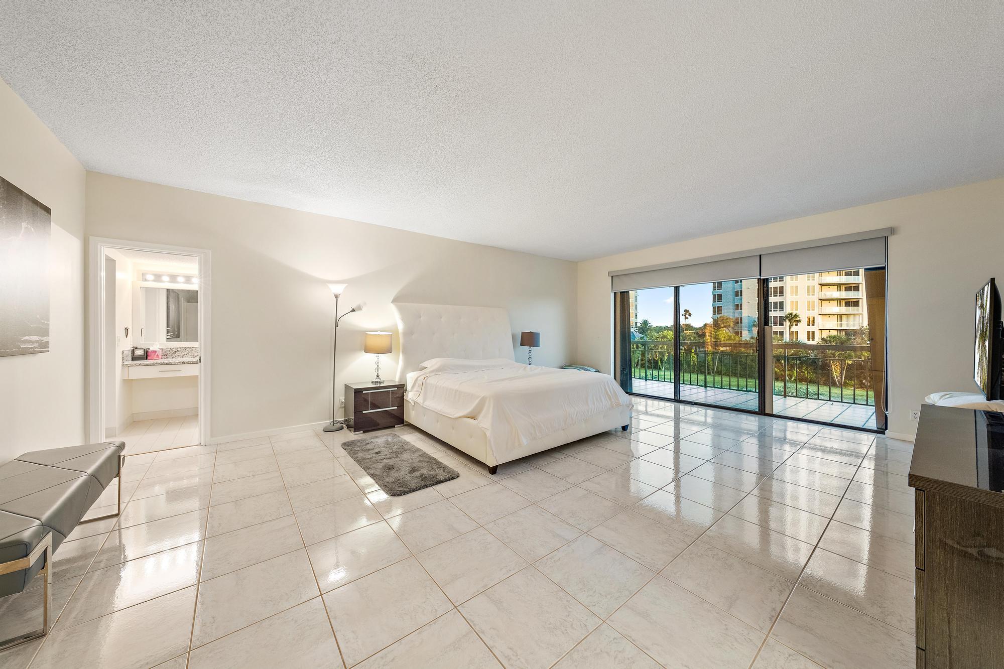 3970 North Ocean Drive, Unit 6 Singer Island, FL 33404 - Photo 12 of 55 Primary Bedroom