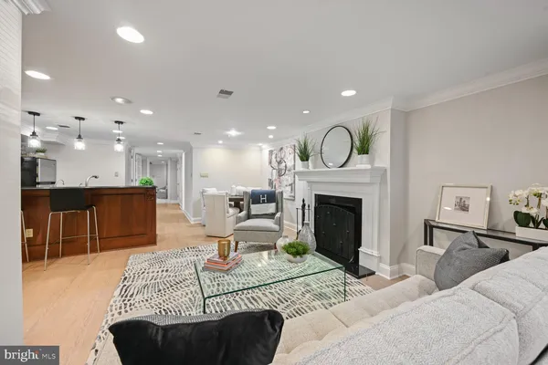 $399,000 | 1832 Calvert Street Northwest, Unit 1, Washington, DC 20009