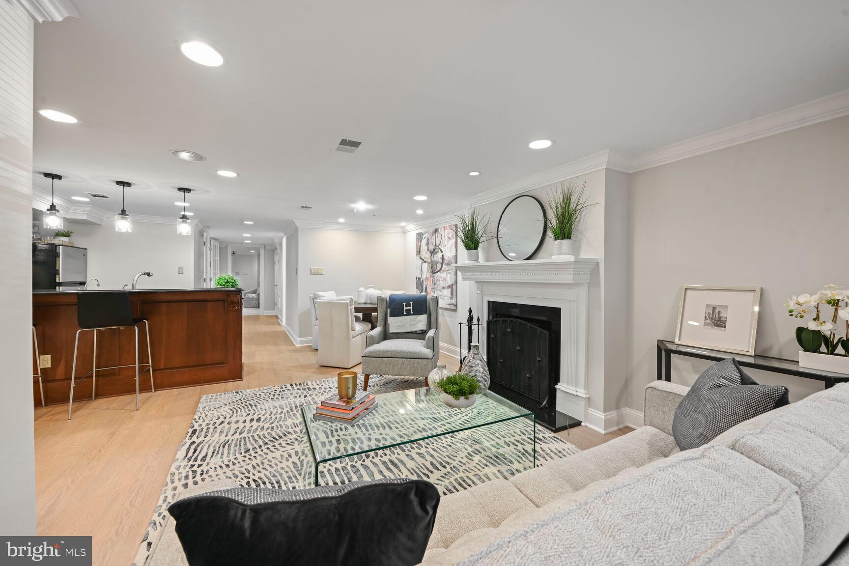 1832 Calvert Street Northwest, Unit 1 Washington, DC 20009 - Photo 1 of 23