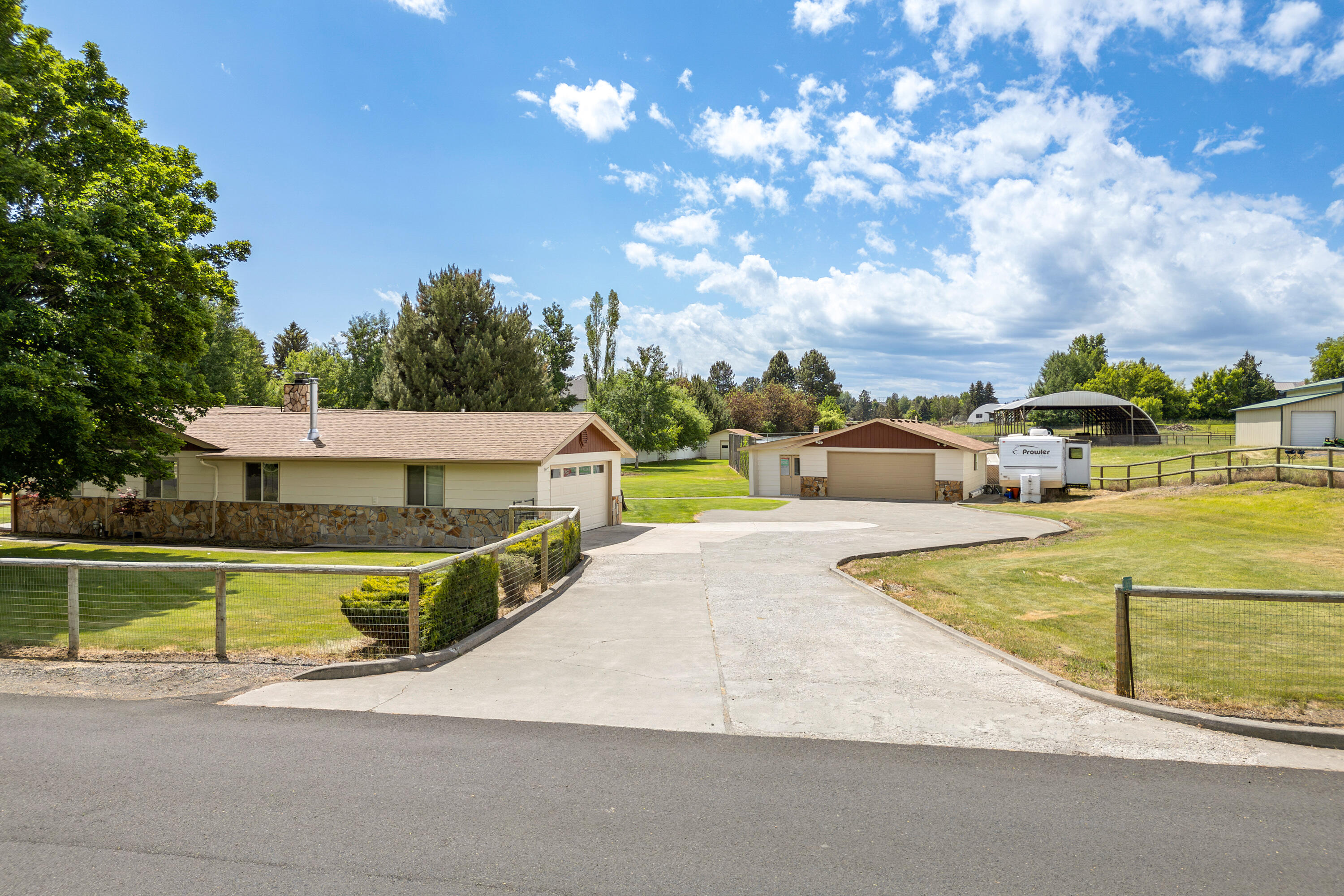 21697 Old Red Road Bend, OR 97702 - Photo 2 of 50 This oasis sits on 1.24 acres