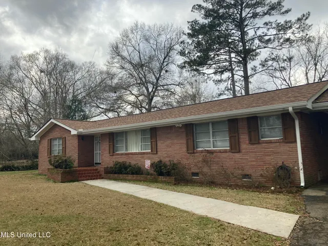 $224,900 | 908 F E Sellers Highway, Monticello, MS 39654