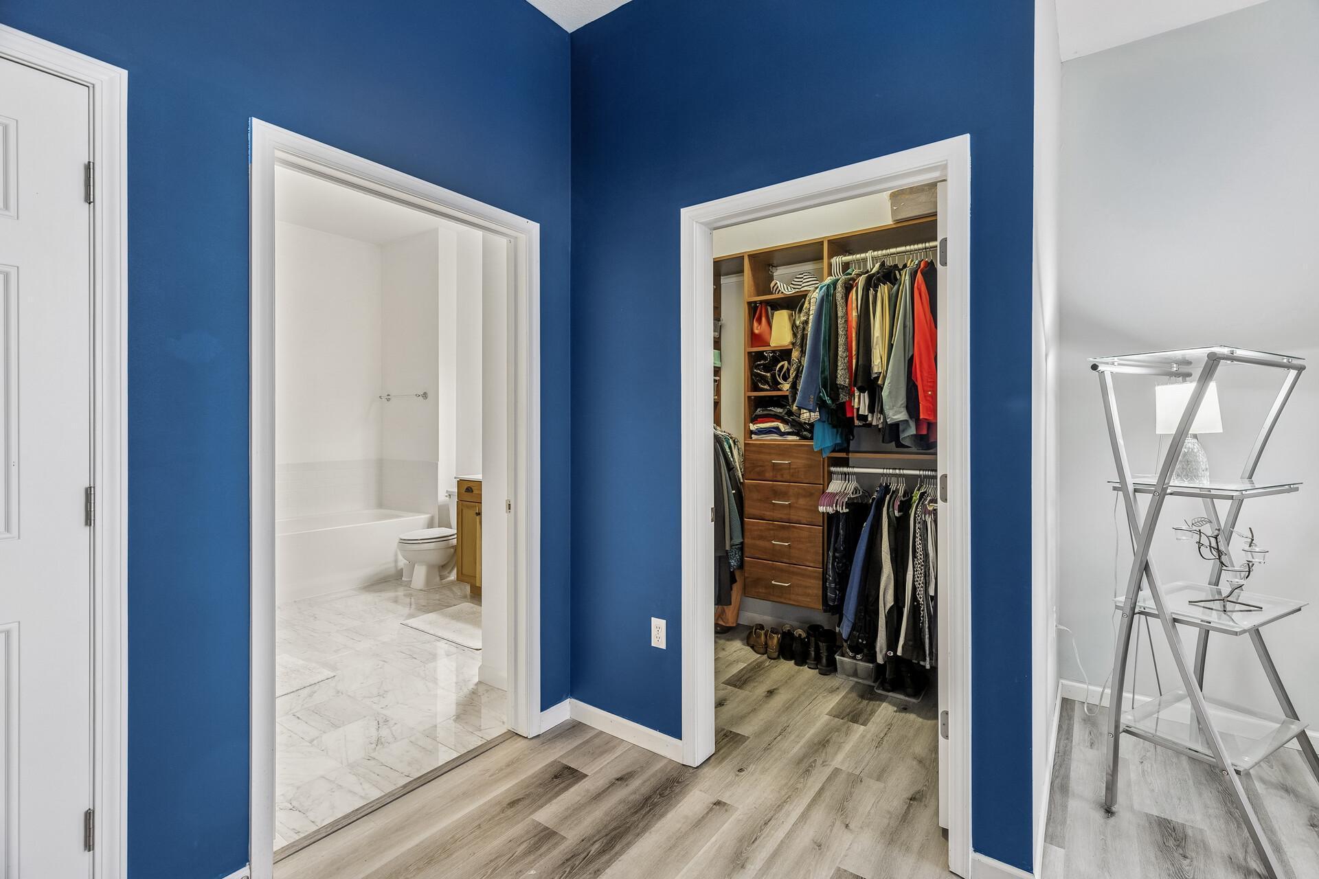 270 4th Street East, Unit 401 St. Paul, MN 55101 - Photo 12 of 38