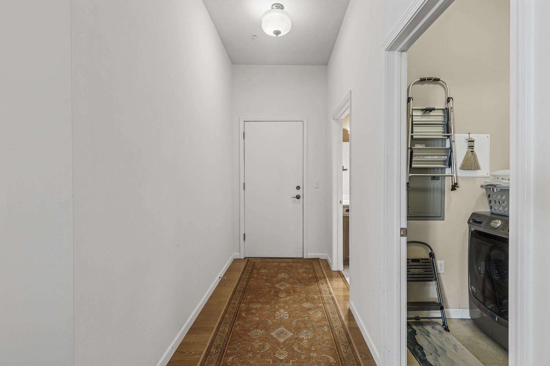 270 4th Street East, Unit 401 St. Paul, MN 55101 - Photo 19 of 38