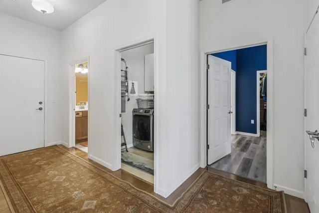 $415,000 | 270 4th Street East, Unit 401, St. Paul, MN 55101