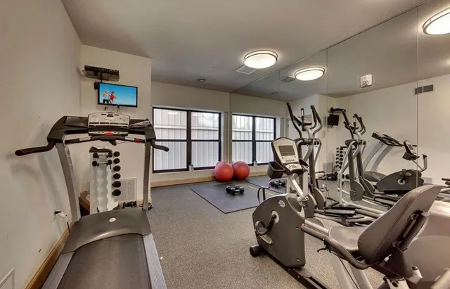 $415,000 | 270 4th Street East, Unit 401, St. Paul, MN 55101