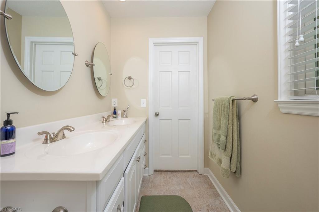 1625 Central Road Clemmons, NC 27012 - Photo 14 of 36 Gallery Image 14