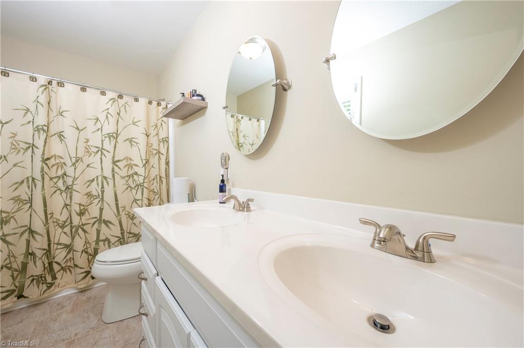 1625 Central Road Clemmons, NC 27012 - Photo 15 of 36 Gallery Image 15