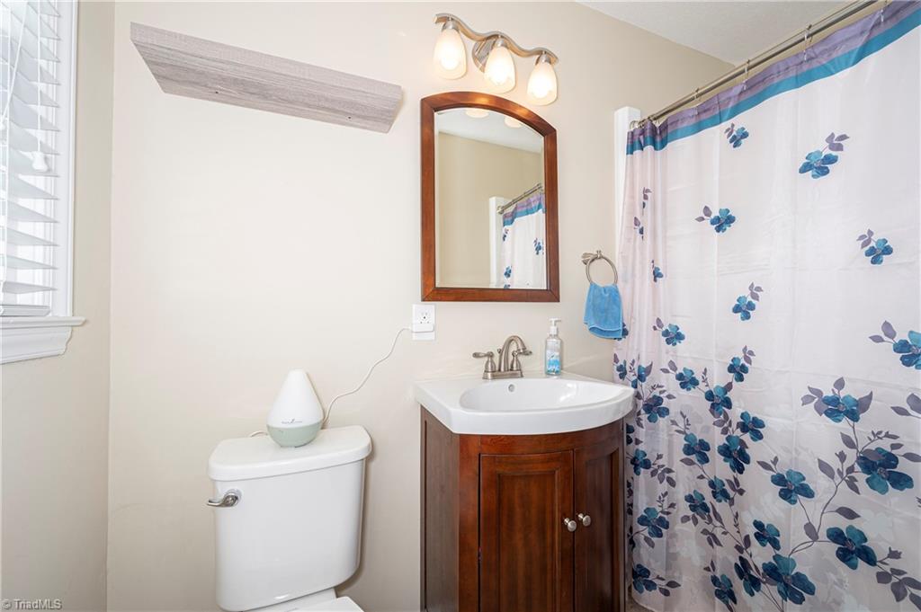 1625 Central Road Clemmons, NC 27012 - Photo 18 of 36 Gallery Image 18