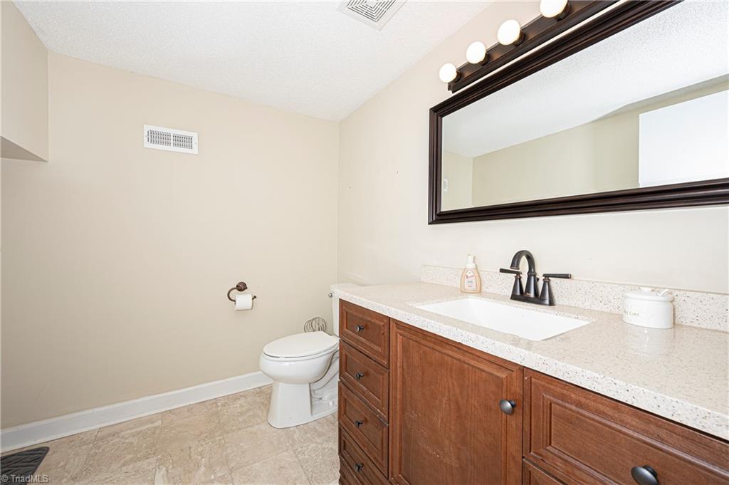 1625 Central Road Clemmons, NC 27012 - Photo 25 of 36 Gallery Image 25