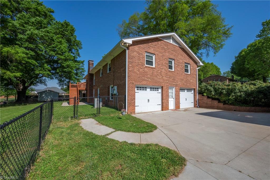 1625 Central Road Clemmons, NC 27012 - Photo 26 of 36 Gallery Image 26