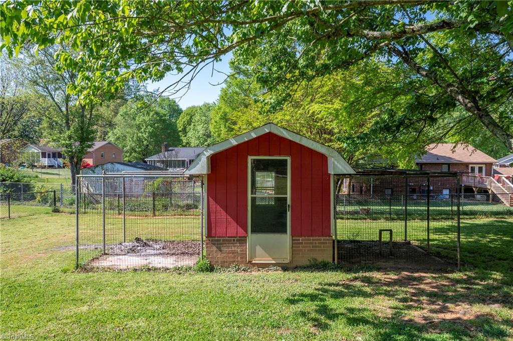 1625 Central Road Clemmons, NC 27012 - Photo 28 of 36 Gallery Image 28